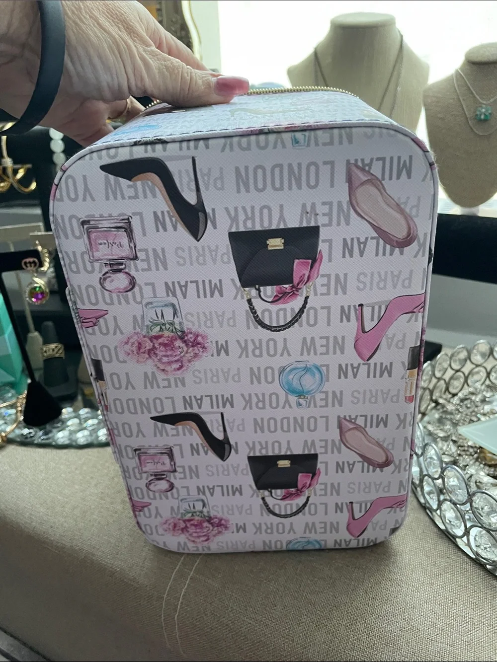 W✨💕City Chic Printed Vanity Case💕✨NEW